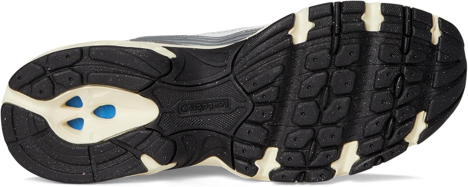 New Balance 530 White & Sliver