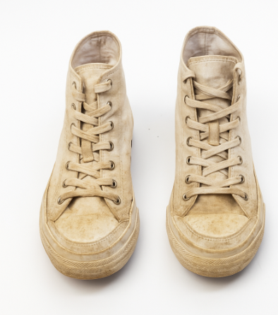 Dirty sneaker